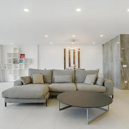 Βίλα Luxury In Cristianos *
